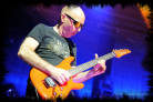 joesatriani_birminghamsymphonyhall_2010_33_thumb.jpg